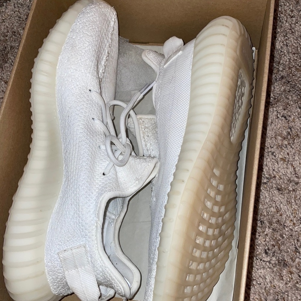 Adidas Yeezys Boost 350